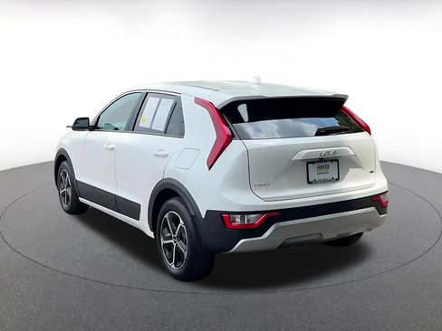 Used 2026 Kia Niro LX FWD image 11