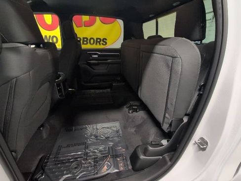 New 2026 RAM 1500 Big Horn w/ Night Edition image 34