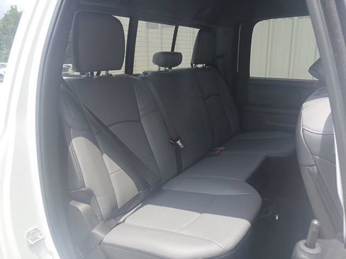 New 2026 RAM 2500 Tradesman AWD/4WD image 31