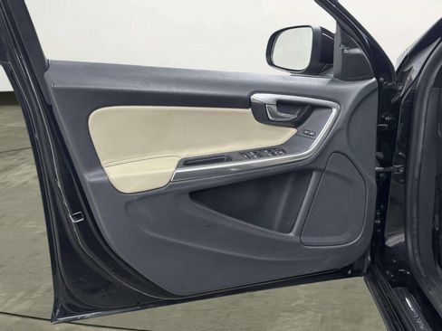 Used 2015 Volvo S60 T5 Premier Plus image 10