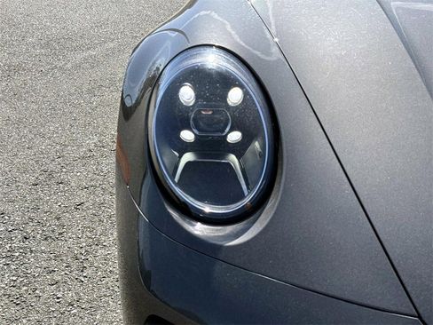 Used 2020 Porsche 911 Carrera image 9