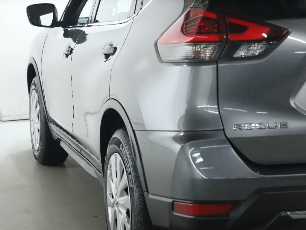 Used 2018 Nissan Rogue S AWD/4WD image 41
