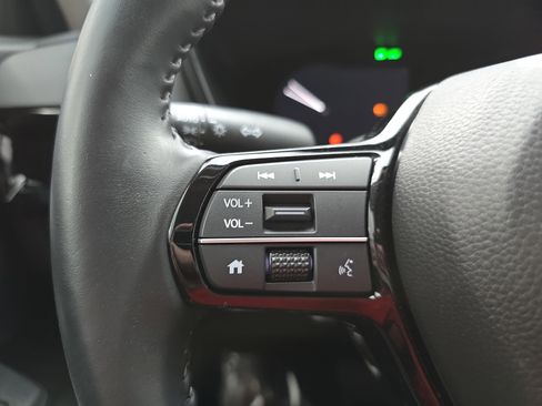 Certified 2025 Honda CR-V EX-L image 17