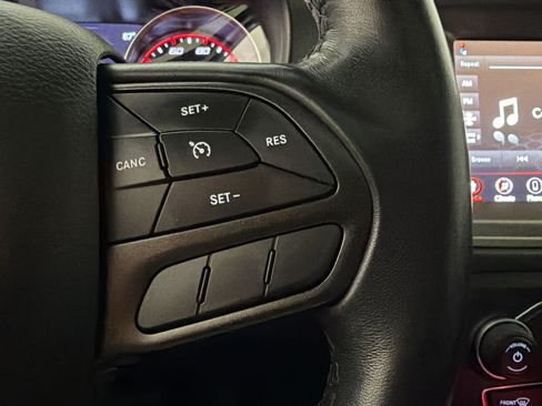 Used 2023 Dodge Charger SXT RWD image 28