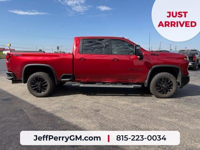 Used 2025 Chevrolet Silverado 2500 LTZ w/ LTZ Plus Package AWD/4WD image 5