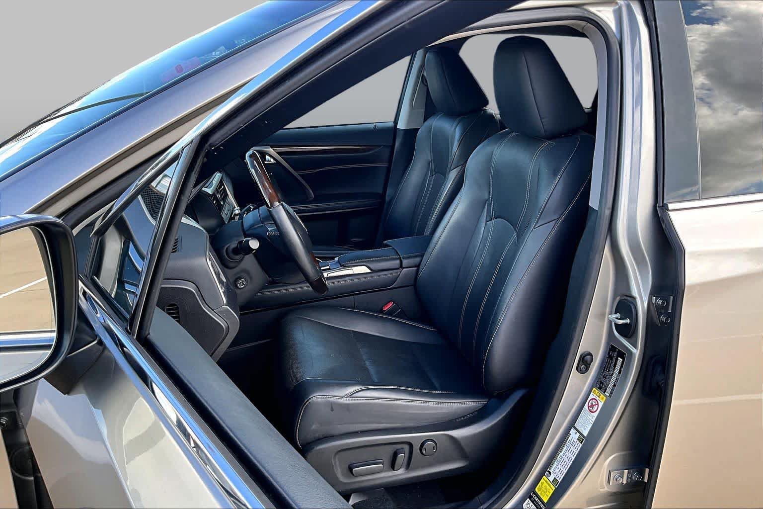 Used 2018 Lexus RX 350 FWD w/ Premium Package image 8