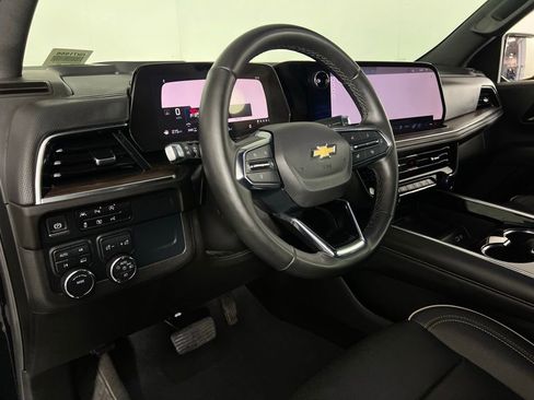 Used 2025 Chevrolet Tahoe Premier image 14
