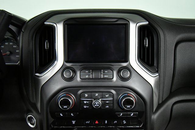 Used 2021 Chevrolet Silverado 3500 LTZ AWD/4WD image 4
