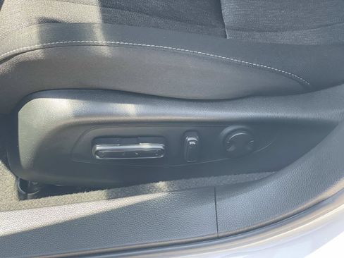 Certified 2023 Honda Accord EX image 15