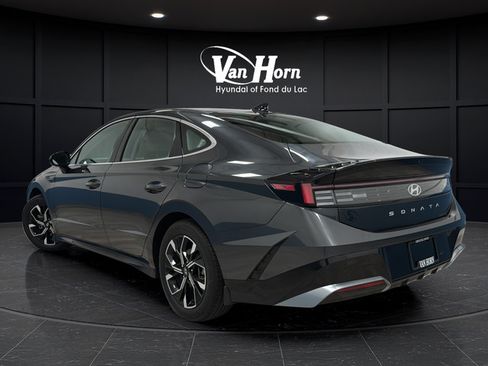 Used 2025 Hyundai Sonata SEL FWD image 5
