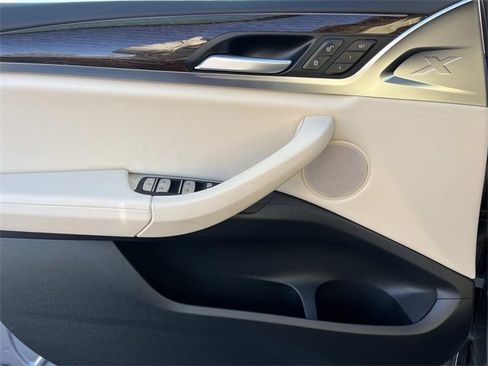 Used 2024 BMW X3 xDrive30i w/ Convenience Package image 30