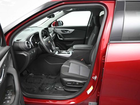 Used 2023 Chevrolet Blazer LT w/ Driver Confidence Package AWD/4WD image 9