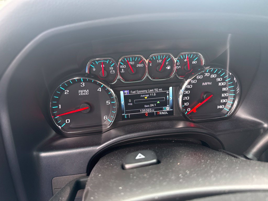 Used 2018 Chevrolet Silverado 1500 LT w/ All Star Edition AWD/4WD image 14