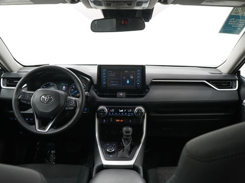 Used 2019 Toyota RAV4 XLE w/ Convenience Package AWD/4WD image 13