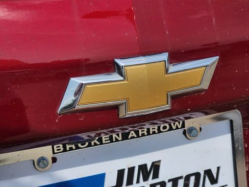 Used 2021 Chevrolet Equinox LT FWD image 11