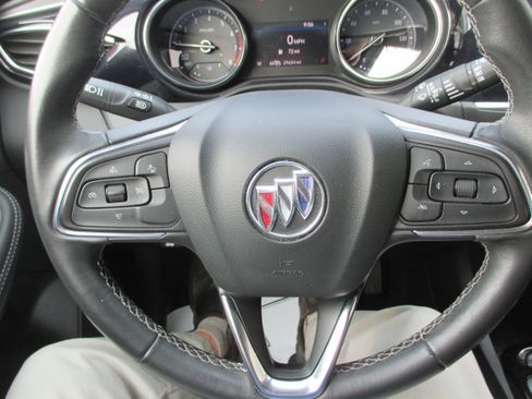Used 2023 Buick Encore GX Select w/ Safety Package II FWD image 18