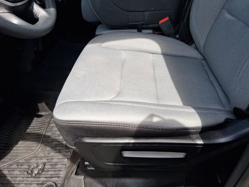 Used 2023 RAM 1500 Big Horn AWD/4WD image 29