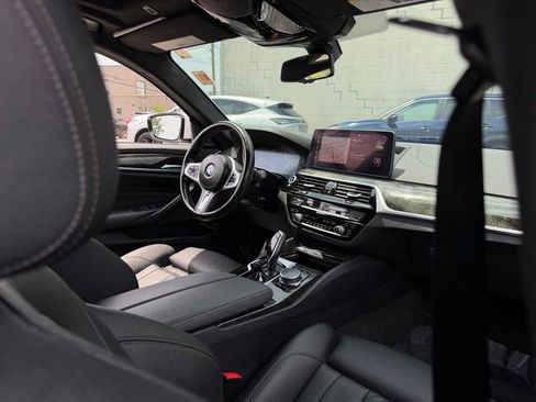 Used 2023 BMW 540i xDrive w/ M Sport Package AWD/4WD image 7