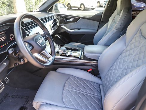 Used 2022 Audi SQ8 Prestige AWD/4WD image 19