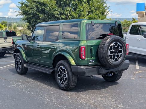 New 2025 Ford Bronco Outer Banks image 4