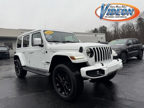 Certified 2022 Jeep Wrangler Unlimited Sahara image 1