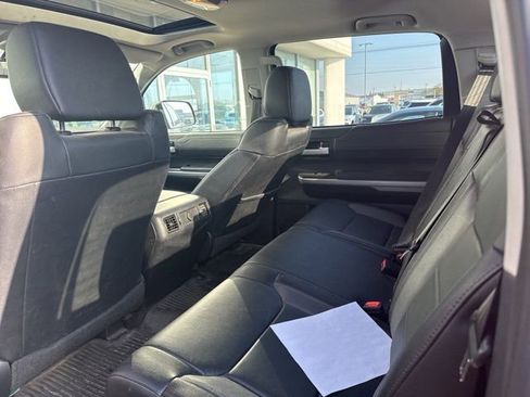 Used 2018 Toyota Tundra Limited w/ Limited Premium Package image 13