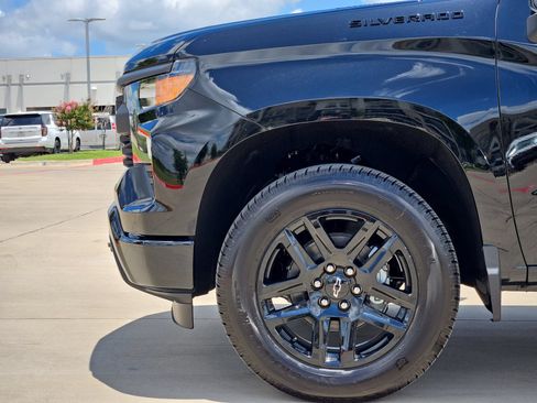 New 2026 Chevrolet Silverado 1500 Custom w/ LPO, Dark Essentials Package RWD image 12