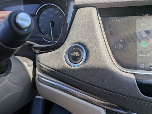 Certified 2022 Cadillac XT5 Premium Luxury image 23