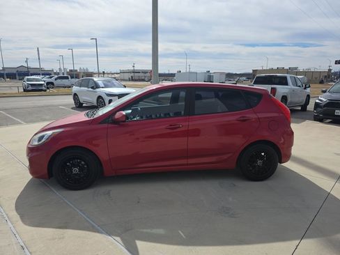 Used 2014 Hyundai Accent GS image 4