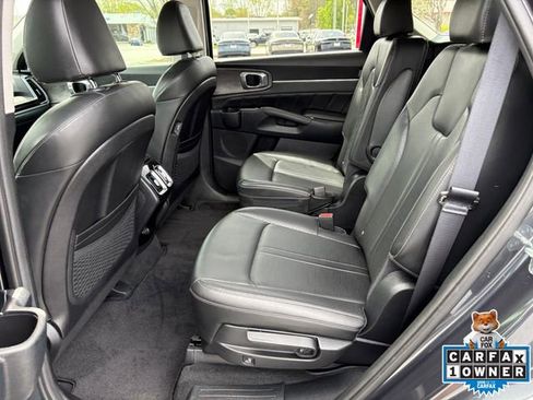 Used 2024 Kia Sorento SX image 20