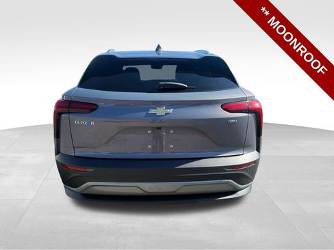 Used 2024 Chevrolet Blazer EV LT AWD/4WD image 4