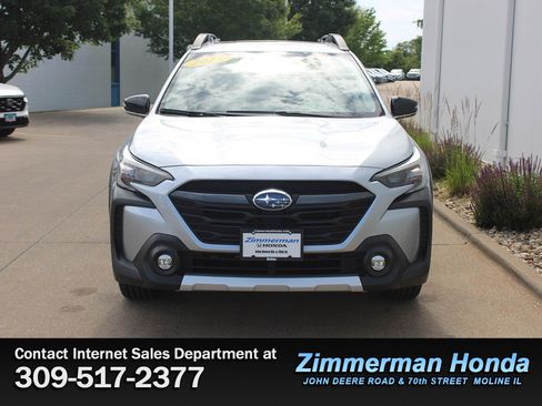 Used 2023 Subaru Outback Limited AWD/4WD image 4