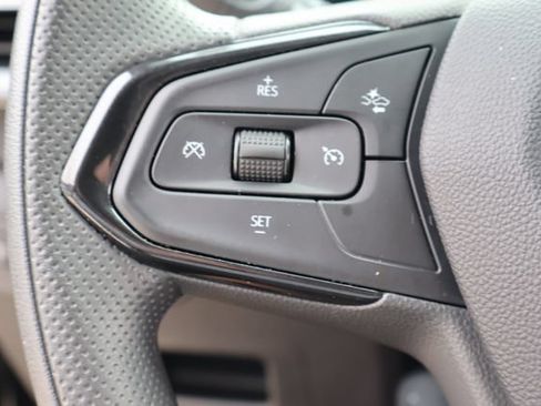 Used 2024 Chevrolet TrailBlazer LT FWD image 25