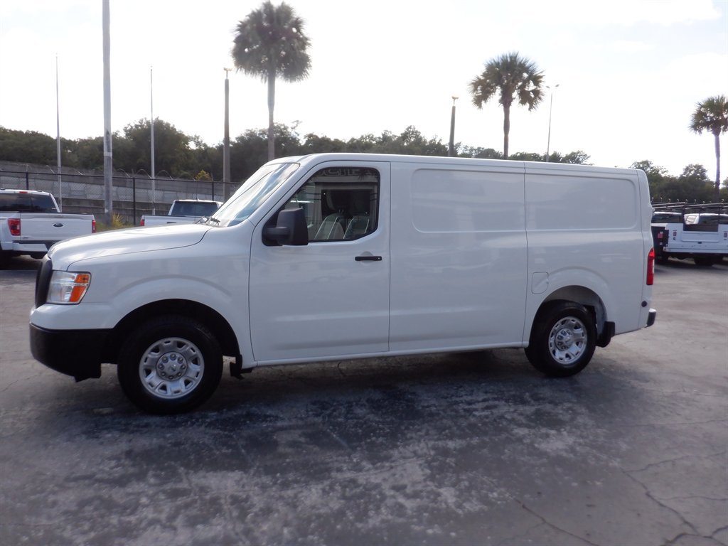 Used 2021 Nissan NV 1500 SV RWD image 2