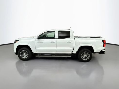 Used 2025 Chevrolet Colorado LT w/ LT Convenience Package RWD image 4