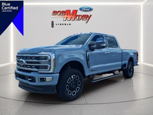 Used 2024 Ford F350 Platinum w/ FX4 Off-Road Package AWD/4WD image 1
