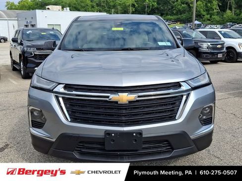 Certified 2023 Chevrolet Traverse LS AWD/4WD image 3