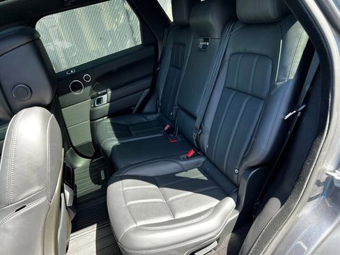 Used 2019 Land Rover Range Rover Sport HSE AWD/4WD image 22
