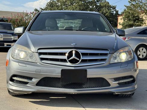 Used 2011 Mercedes-Benz C 350 Sport image 2
