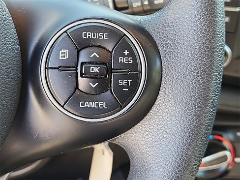 Used 2021 Kia Soul S image 22