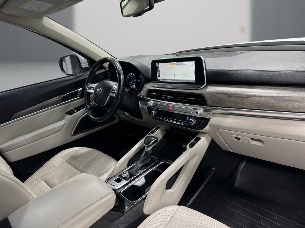 Used 2020 Kia Telluride EX FWD image 16