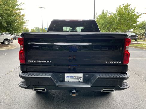 Used 2024 Chevrolet Silverado 1500 Custom Trail Boss AWD/4WD image 8