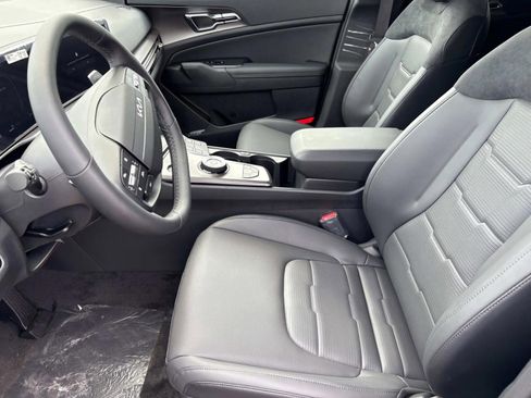 New 2026 Kia Sportage SX Prestige image 18