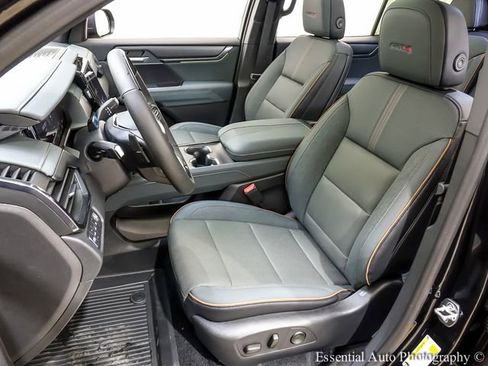 New 2026 GMC Acadia AT4 w/ Super Cruise Package image 8