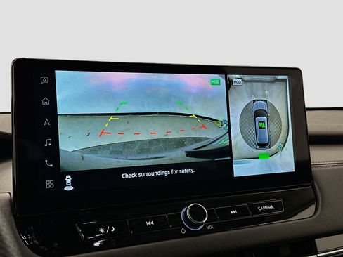 Used 2025 Mitsubishi Outlander SE image 23