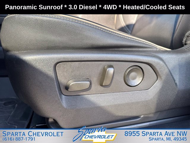 Used 2021 GMC Yukon SLT AWD/4WD image 16