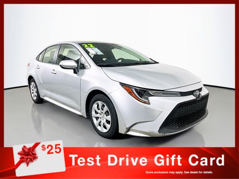 Used 2022 Toyota Corolla LE image 1