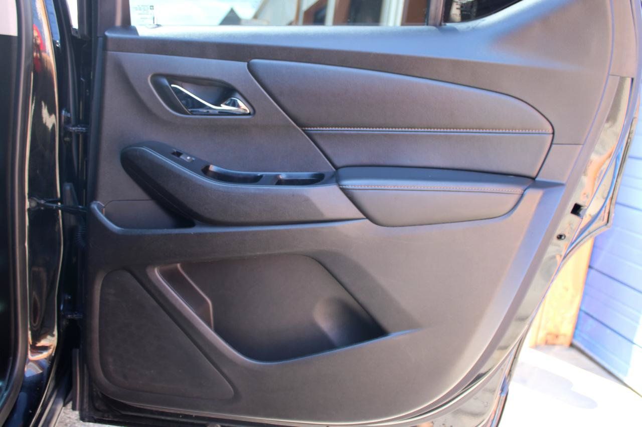 Used 2019 Chevrolet Traverse RS FWD image 48