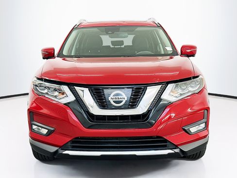 Used 2017 Nissan Rogue SL w/ SL Premium Package image 2