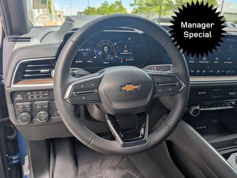 Used 2026 Chevrolet Suburban High Country w/ Sun And Tow Package AWD/4WD image 25
